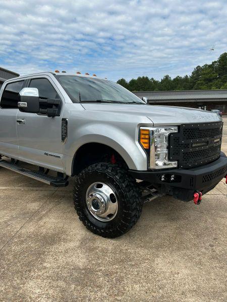 2017 Ford F-350 LARIAT