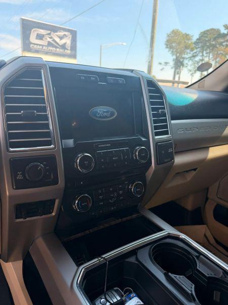 2017 Ford F-250 LARIAT
