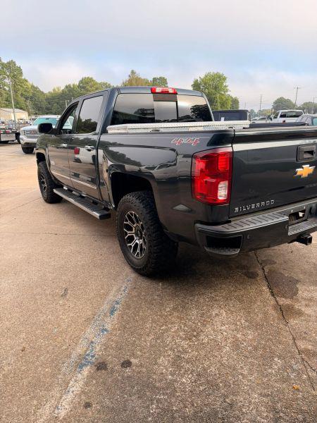 2017 Chevrolet Silverado 1500 High Country