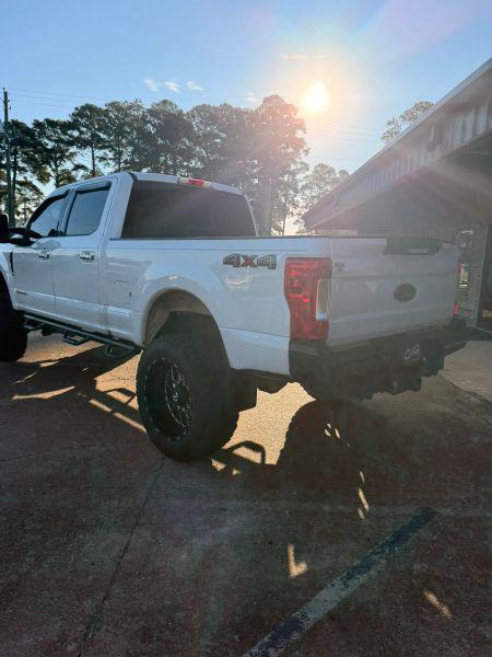 2017 Ford F-250 LARIAT
