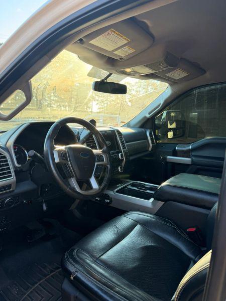 2017 Ford F-250 LARIAT