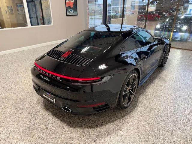 2021 Porsche 911 Carrera