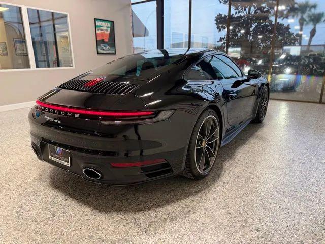 2021 Porsche 911 Carrera