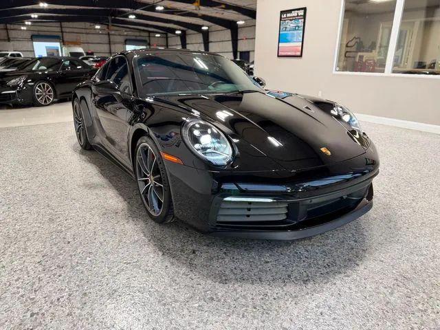 2021 Porsche 911 Carrera