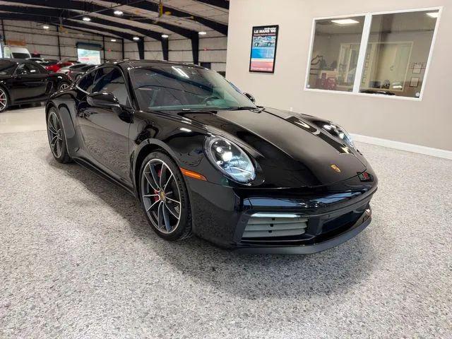 2021 Porsche 911 Carrera