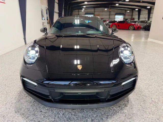 2021 Porsche 911 Carrera
