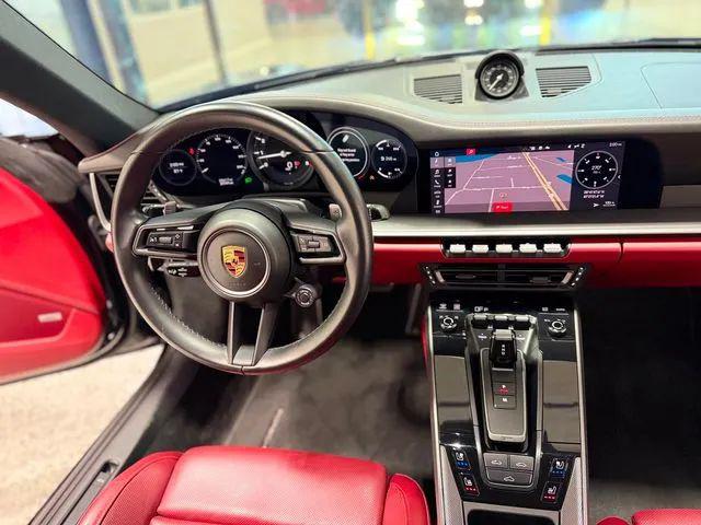 2021 Porsche 911 Carrera