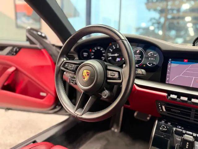 2021 Porsche 911 Carrera