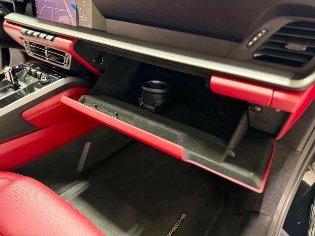 2021 Porsche 911 Carrera