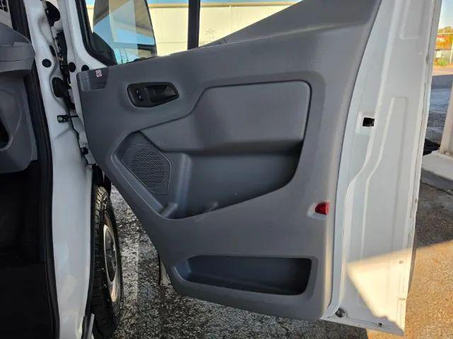 2019 Ford Transit Medium Roof w/Sliding Side Door w/LWB