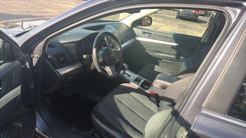 2010 Subaru Outback 2.5i Premium