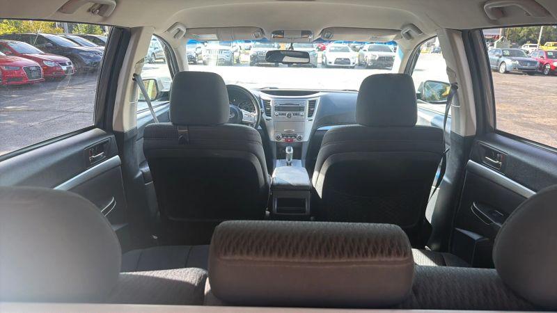 2010 Subaru Outback 2.5i Premium