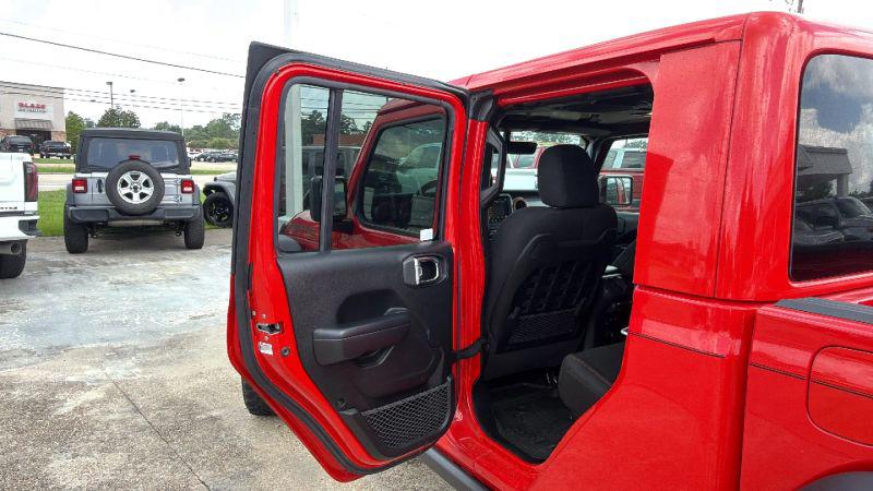 2021 Jeep Gladiator Sport