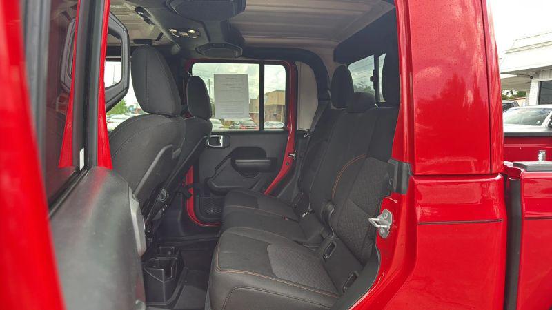2021 Jeep Gladiator Sport