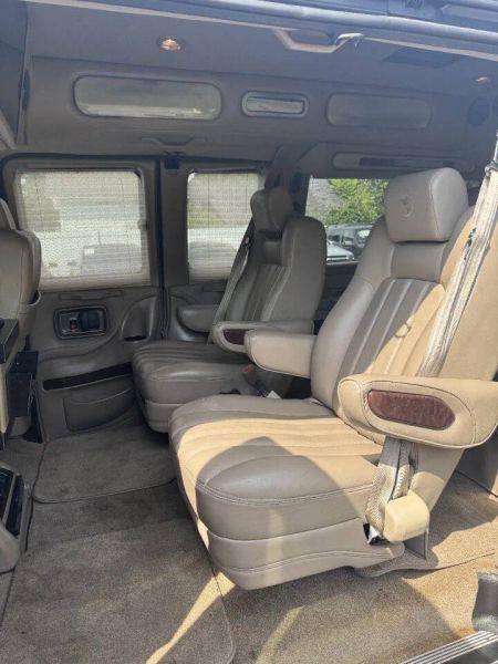 2014 GMC Savana Upfitter
