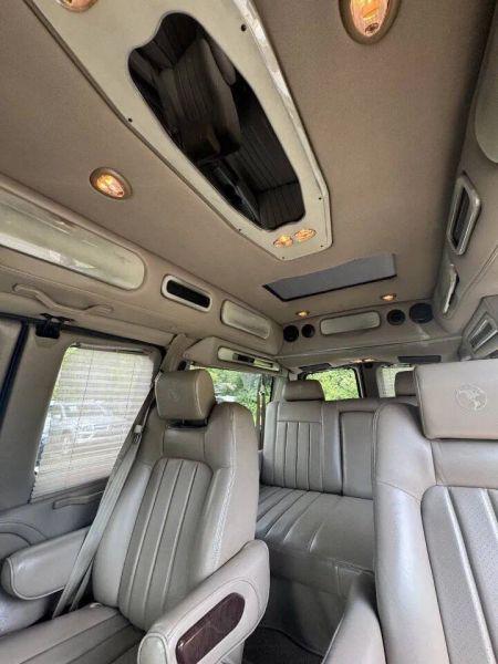 2014 GMC Savana Upfitter