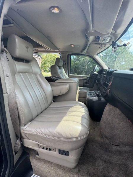 2014 GMC Savana Upfitter