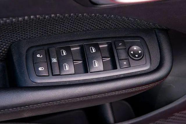 2016 Dodge Dart SE