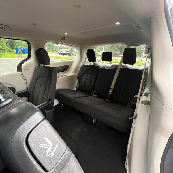 2020 Chrysler Pacifica Touring