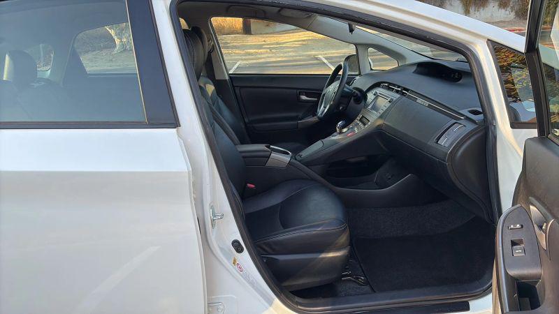 2015 Toyota Prius Persona Series Special Edition