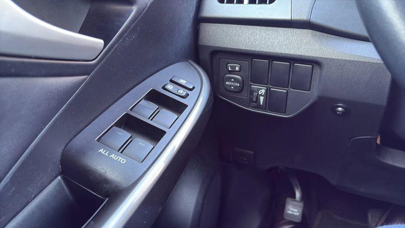 2015 Toyota Prius Persona Series Special Edition