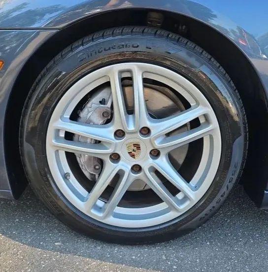 2011 Porsche Panamera 4