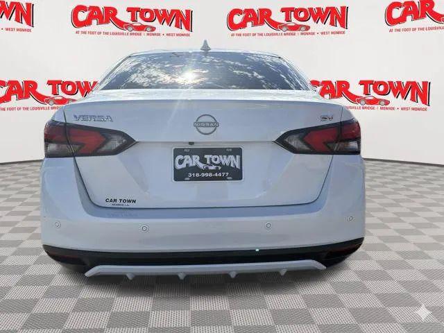 2024 Nissan Versa 1.6 SV