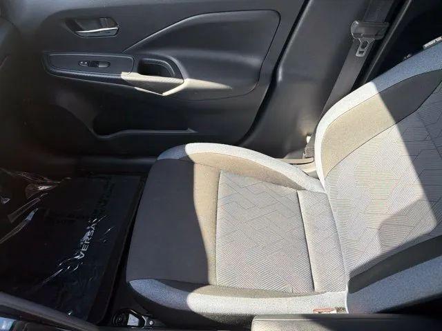 2024 Nissan Versa 1.6 SV