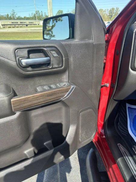 2021 Chevrolet Silverado 1500 4WD Crew Cab Short Bed RST
