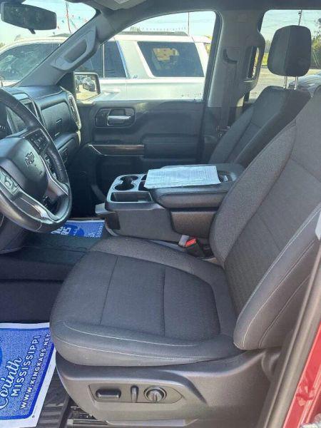 2021 Chevrolet Silverado 1500 4WD Crew Cab Short Bed RST