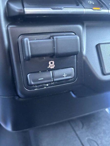 2021 Chevrolet Silverado 1500 4WD Crew Cab Short Bed RST