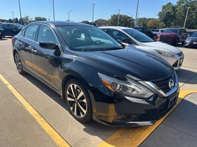2016 Nissan Altima 2.5 SR for sale in Cedar Falls, IA