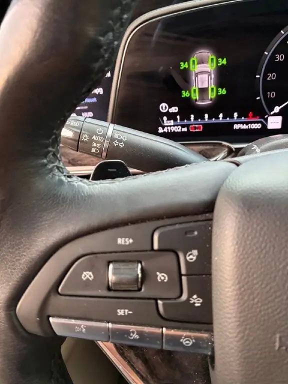 2023 Cadillac Escalade 4WD Premium Luxury