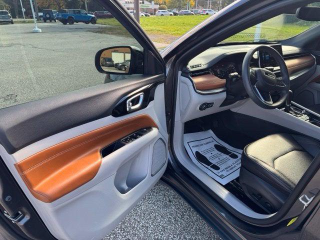2024 Jeep Compass Limited 4x4 2024 Jeep Compass Limited 4x4