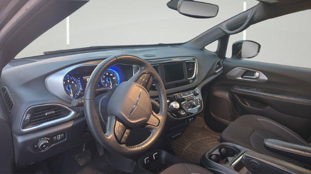 2020 Chrysler Pacifica Touring