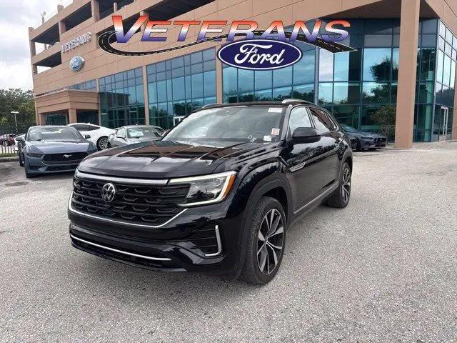 2024 Volkswagen Atlas Cross Sport 2.0T SEL Premium R-Line for sale in Tampa, FL