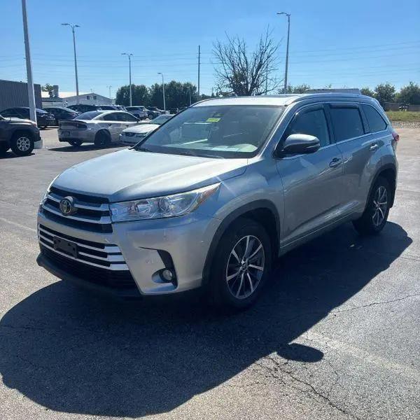 2018 Toyota Highlander XLE for sale near Chillicothe, OH