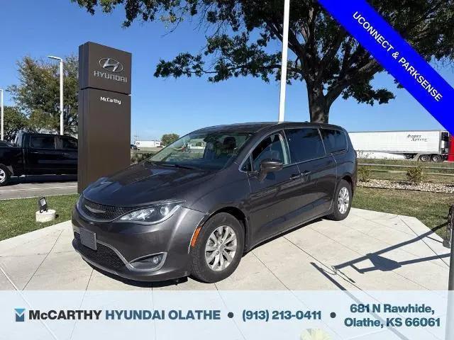 2018 Chrysler Pacifica Touring Plus for sale in Olathe, KS