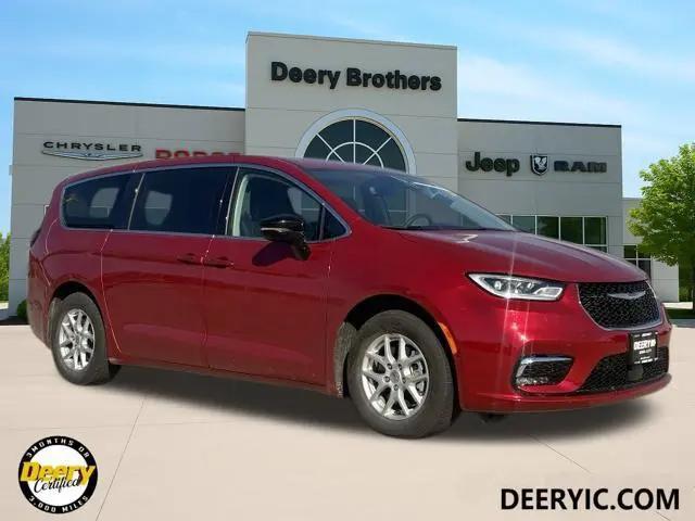 2024 Chrysler Pacifica Touring L for sale in Iowa City, IA