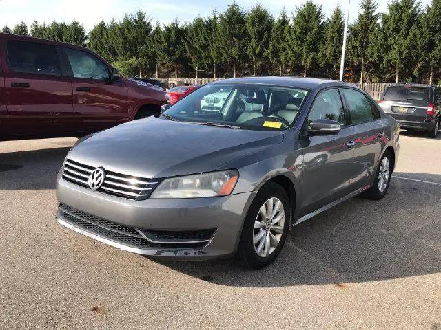 2015 Volkswagen Passat 1.8T Wolfsburg Edition for sale in Flint, MI