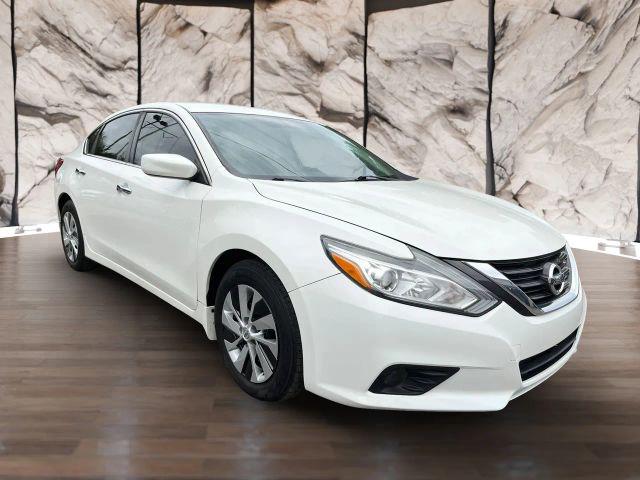 2017 Nissan Altima for sale near Cincinnati, OH