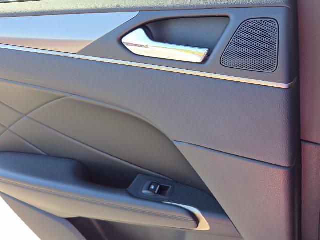 2019 Lincoln MKC Standard