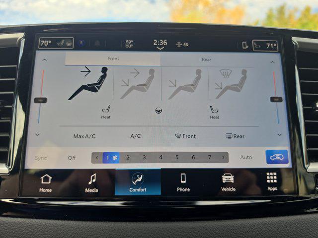2026 Chrysler Pacifica Select