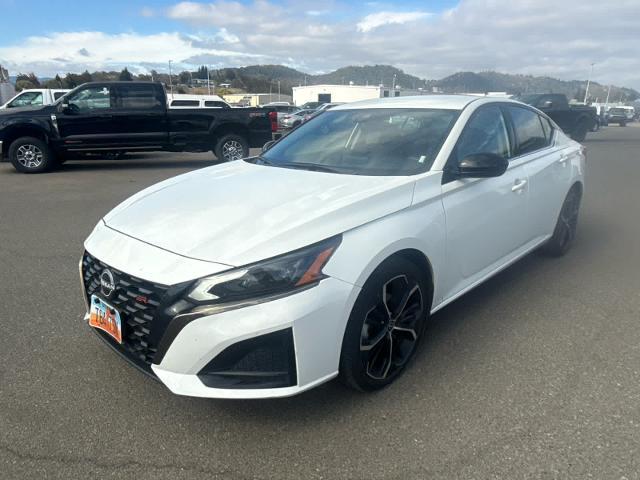 2024 Nissan Altima SR FWD for sale in Roseburg, OR