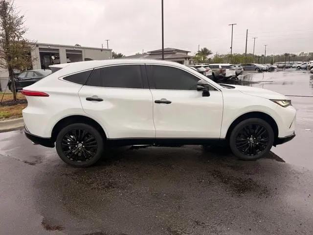 2023 Toyota Venza LE