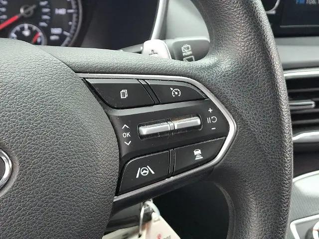 2021 Hyundai Santa Fe SE