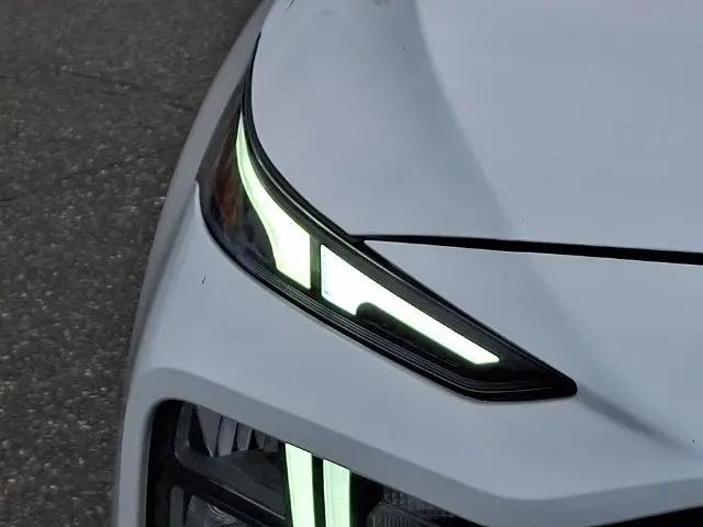 2021 Hyundai Santa Fe SE