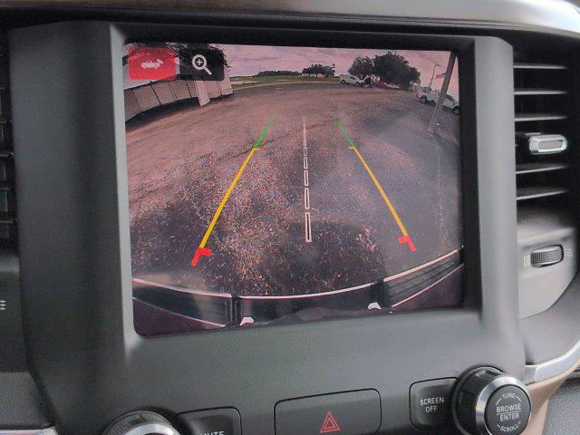 2022 Ram 1500 Laramie Crew Cab 4x4 57 Box