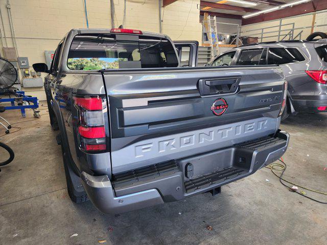 2025 Nissan Frontier Crew Cab PRO-4X 4x4