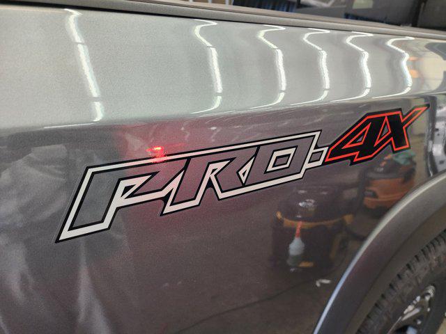 2025 Nissan Frontier Crew Cab PRO-4X 4x4